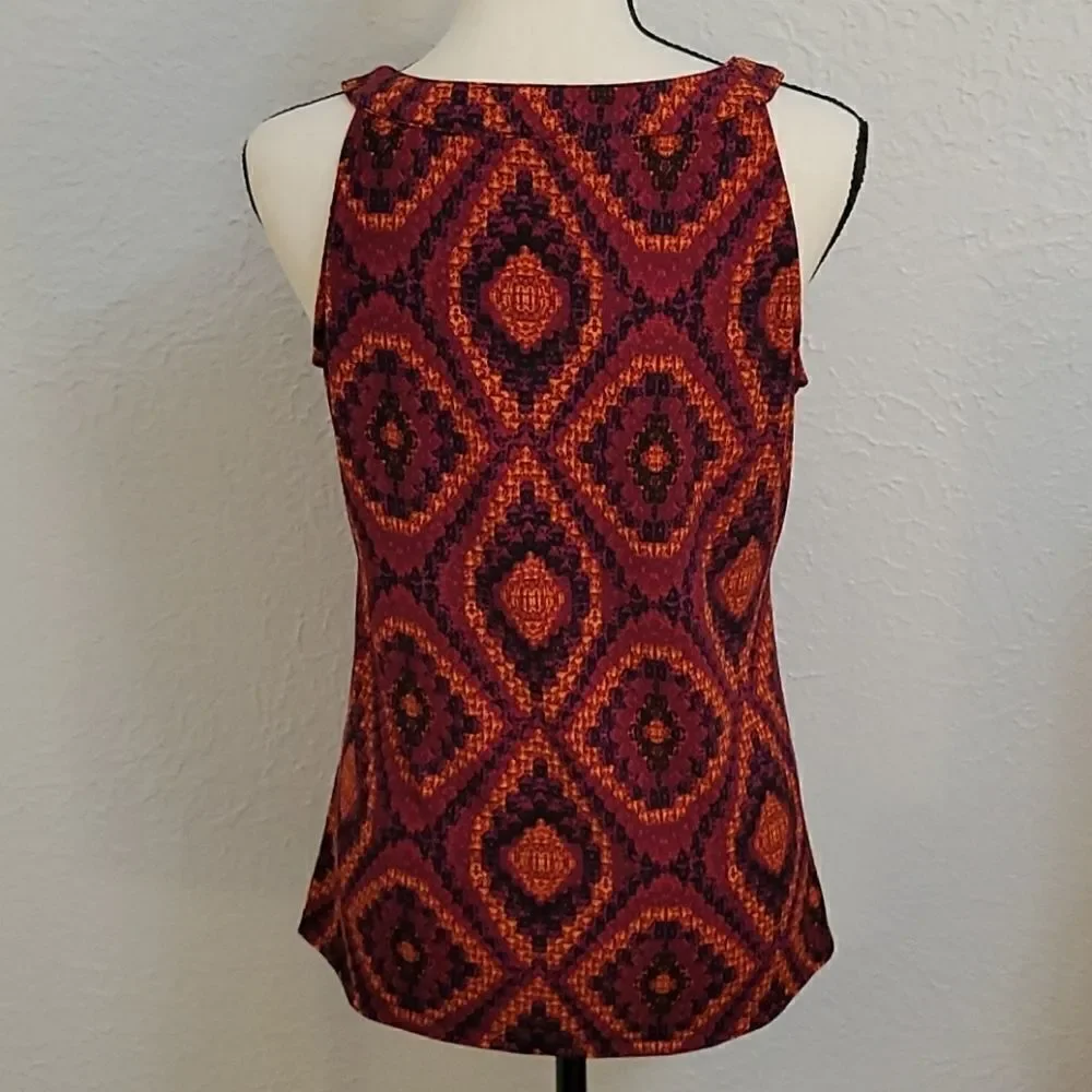RUSSELL KEMP Geometric Diamond Pattern Lace Up Sleeveless Top